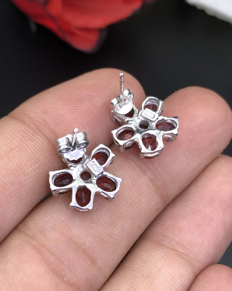 Dazzling Natural Garnet Earrings