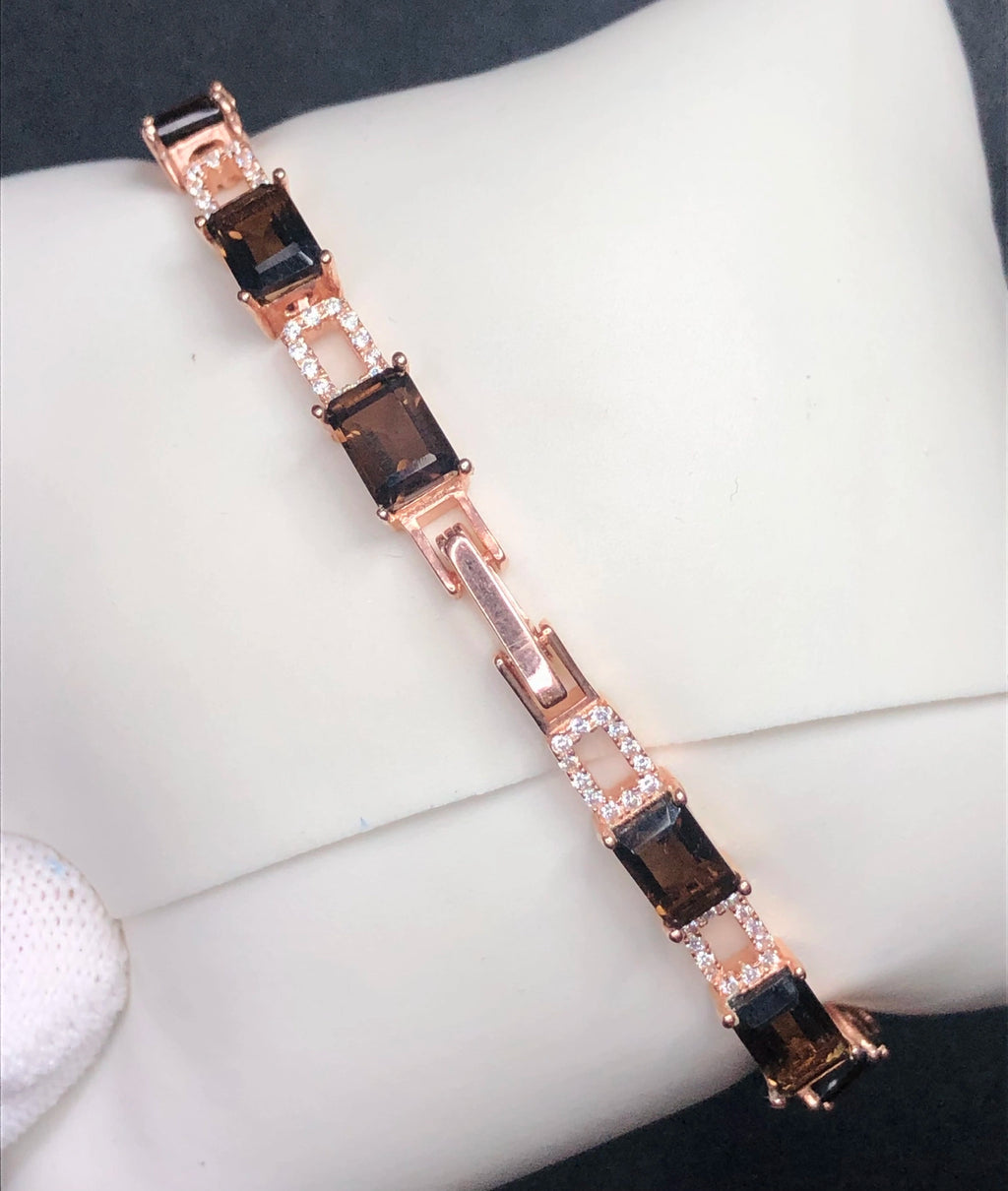 Wonderful Rose-Gold Plated Garnet Bracelet